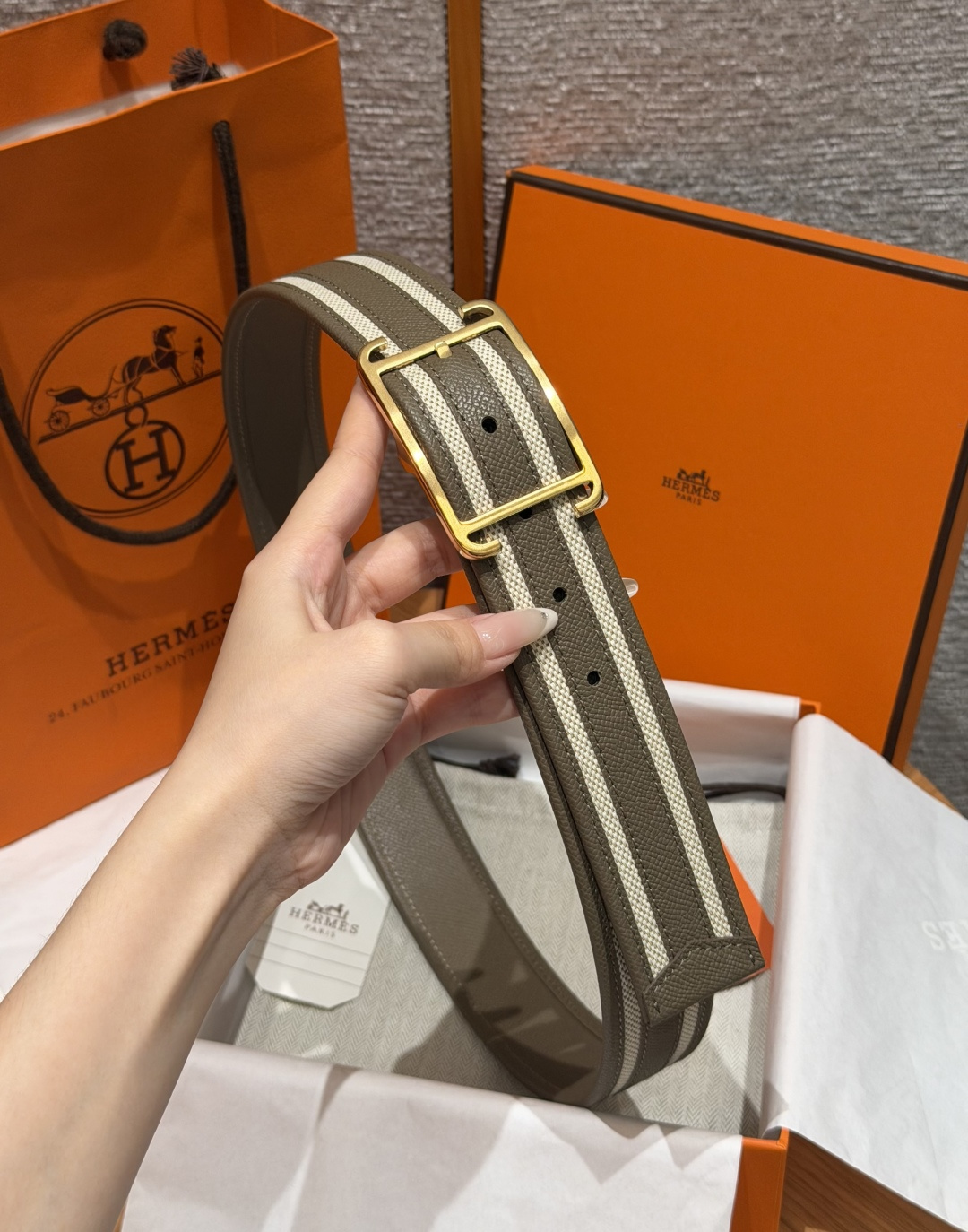 에르메스 H브랜드 리버시블 가죽 벨트 상세 이미지 4