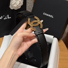 -香家✨ Leather Belt 30mm 皮质腰带 双面小牛皮腰带,经典双C带扣设计。小牛皮与金属。两种配色随心切换 -香家✨ Leather Belt 30mm 皮质腰带 双面小牛皮腰带,经典双C带扣设计。小牛皮与金属。两种配色随心切换