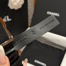 -香家✨ Leather Belt 30mm 皮质腰带 双面小牛皮腰带,经典双C带扣设计。小牛皮与金属。两种配色随心切换 -香家✨ Leather Belt 30mm 皮质腰带 双面小牛皮腰带,经典双C带扣设计。小牛皮与金属。两种配色随心切换