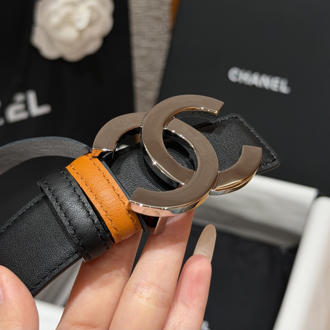 -香家✨ Leather Belt 30mm 皮质腰带 双面小牛皮腰带,经典双C带扣设计。小牛皮与金属。两种配色随心切换 -香家✨ Leather Belt 30mm 皮质腰带 双面小牛皮腰带,经典双C带扣设计。小牛皮与金属。两种配色随心切换