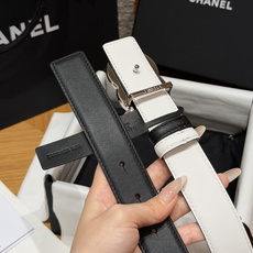 -香家✨ Leather Belt 30mm 皮质腰带 双面小牛皮腰带,经典双C带扣设计。小牛皮与金属。两种配色随心切换 -香家✨ Leather Belt 30mm 皮质腰带 双面小牛皮腰带,经典双C带扣设计。小牛皮与金属。两种配色随心切换