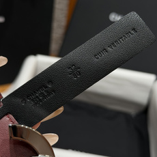 -香家✨ Leather Belt 30mm 皮质腰带 双面小牛皮腰带,经典双C带扣设计。小牛皮与金属。两种配色随心切换 -香家✨ Leather Belt 30mm 皮质腰带 双面小牛皮腰带,经典双C带扣设计。小牛皮与金属。两种配色随心切换