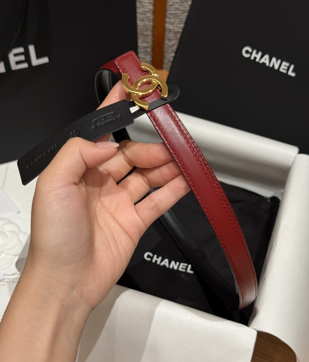 - 香家✨ Leather Belt 15mm 皮质腰带 双面小牛皮腰带,经典双C带扣设计。小牛皮与金属。15毫米超细皮 - 香家✨ Leather Belt 15mm 皮质腰带 双面小牛皮腰带,经典双C带扣设计。小牛皮与金属。15毫米超细皮