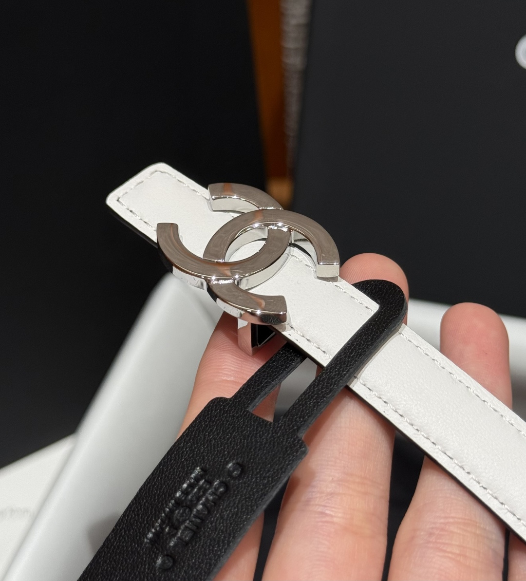 -香家✨ Leather Belt 15mm 皮质腰带 双面小牛皮腰带,经典双C带扣设计。小牛皮与金属。15毫米超细皮带 -香家✨ Leather Belt 15mm 皮质腰带 双面小牛皮腰带,经典双C带扣设计。小牛皮与金属。15毫米超细皮带