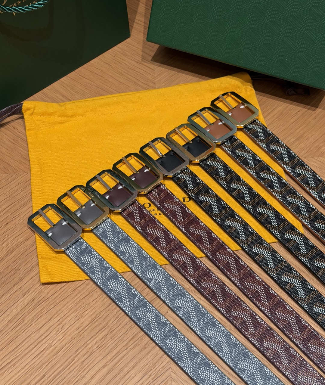 -🥳集合对比图 戈雅✨ FRÉGATE Belt 20mm 皮带 FRÉGATE 宽皮带非常适合职业风格搭配,还精心地点 -🥳集合对比图 戈雅✨ FRÉGATE Belt 20mm 皮带 FRÉGATE 宽皮带非常适合职业风格搭配,还精心地点