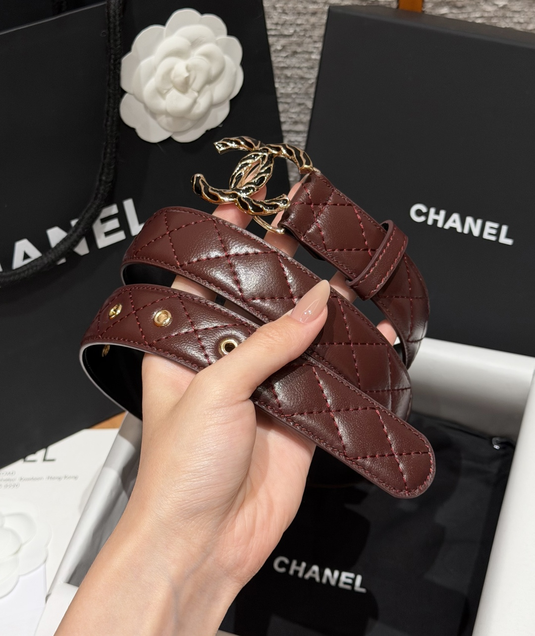 香家✨ Leather Belt 30mm皮质腰带 进口胎羊皮与金属。热门菱格绗缝小牛皮，标志性双C扣，裙装裤装都适配。
