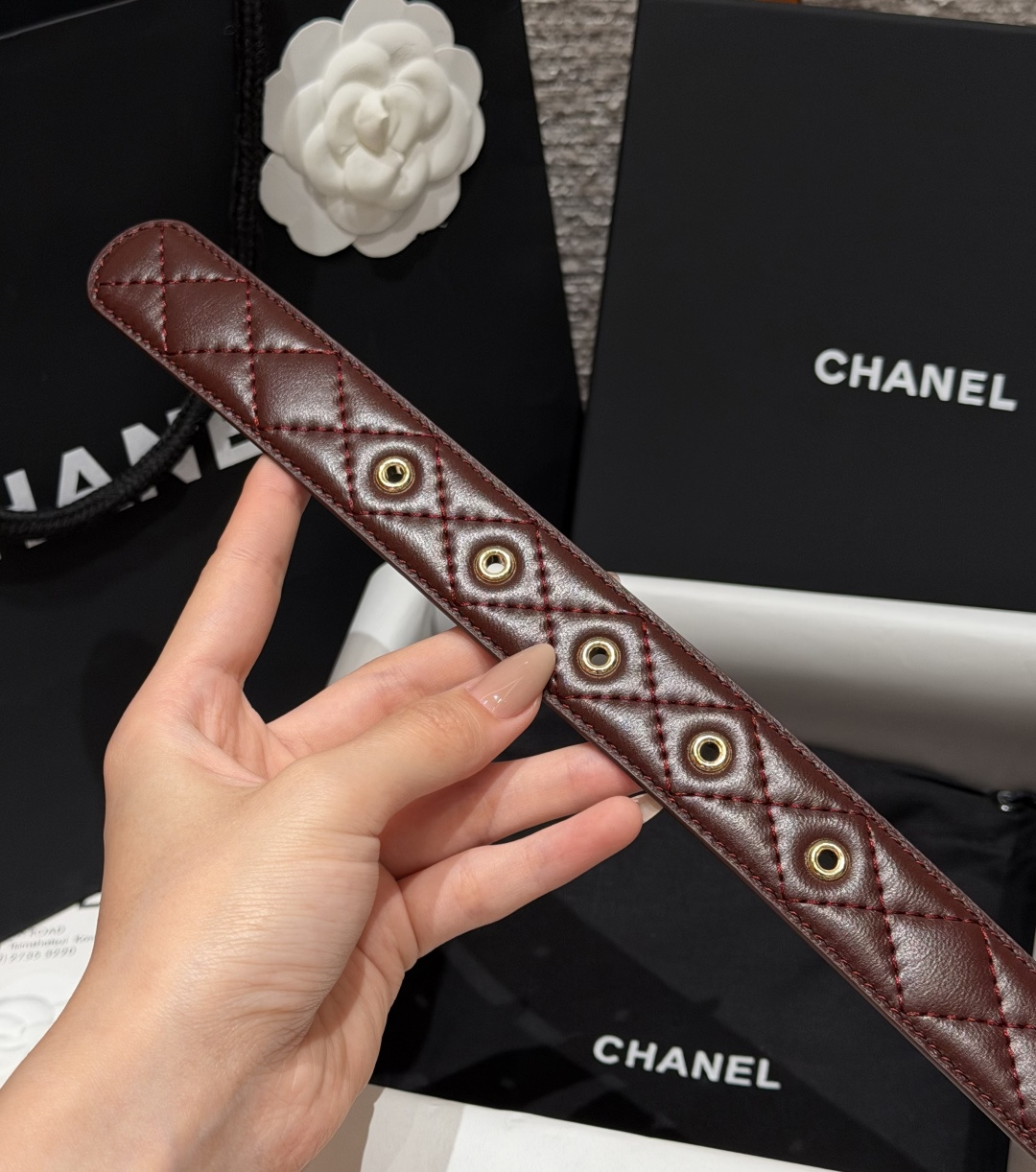 香家✨ Leather Belt 30mm皮质腰带 进口胎羊皮与金属。热门菱格绗缝小牛皮,标志性双C扣,裙装裤装都适配。 香家✨ Leather Belt 30mm皮质腰带 进口胎羊皮与金属。热门菱格绗缝小牛皮,标志性双C扣,裙装裤装都适配。