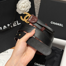 香家✨ Leather Belt 30mm皮质腰带 进口胎羊皮与金属。热门菱格绗缝小牛皮,标志性双C扣,裙装裤装都适配。 香家✨ Leather Belt 30mm皮质腰带 进口胎羊皮与金属。热门菱格绗缝小牛皮,标志性双C扣,裙装裤装都适配。
