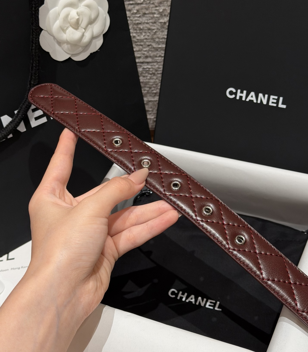 香家✨ Leather Belt 30mm皮质腰带 进口胎羊皮与金属。热门菱格绗缝小牛皮，标志性双C扣，裙装裤装都适配。