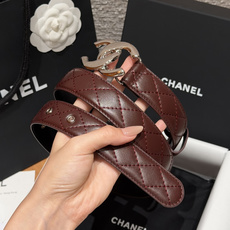 香家✨ Leather Belt 30mm皮质腰带 进口胎羊皮与金属。热门菱格绗缝小牛皮,标志性双C扣,裙装裤装都适配。 香家✨ Leather Belt 30mm皮质腰带 进口胎羊皮与金属。热门菱格绗缝小牛皮,标志性双C扣,裙装裤装都适配。