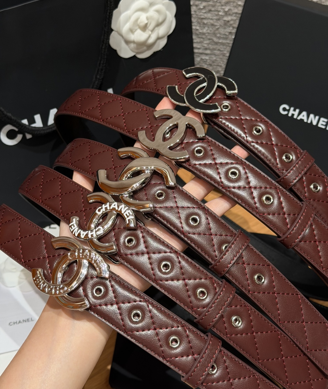 🥳集合对比图 香家✨ Leather Belt 30mm皮质腰带 进口胎羊皮与金属。热门菱格绗缝小牛皮，标志性双C扣，裙