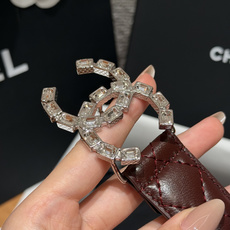 香家✨ Leather Belt 30mm皮质腰带 进口胎羊皮与金属。热门菱格绗缝小牛皮,标志性双C扣,裙装裤装都适配。 香家✨ Leather Belt 30mm皮质腰带 进口胎羊皮与金属。热门菱格绗缝小牛皮,标志性双C扣,裙装裤装都适配。