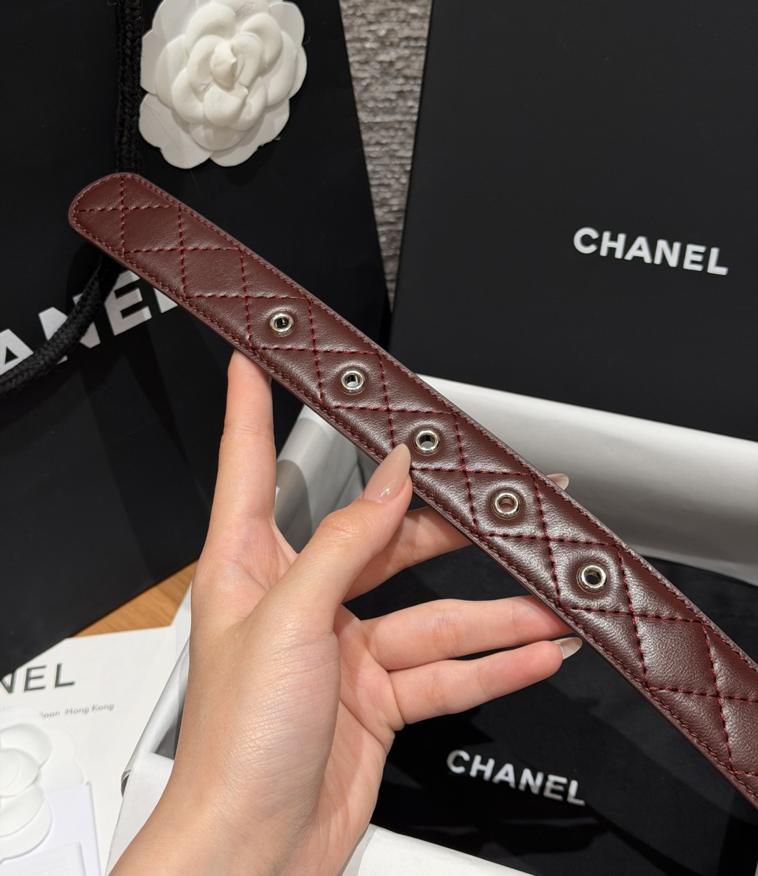 香家✨ Leather Belt 30mm皮质腰带 进口胎羊皮与金属。热门菱格绗缝小牛皮，标志性双C扣，裙装裤装都适配。