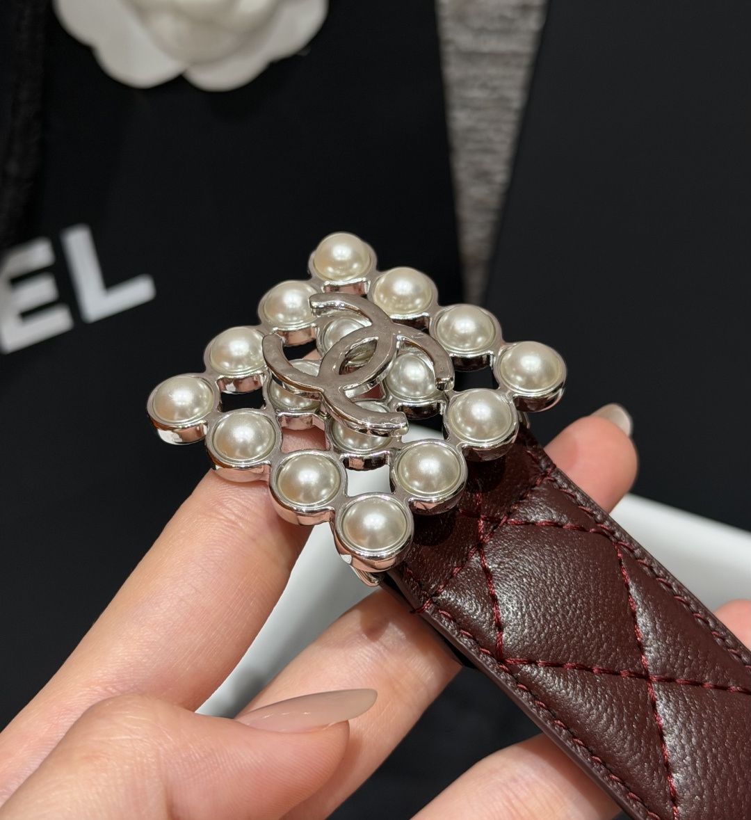 香家✨ Leather Belt 30mm皮质腰带 进口胎羊皮与金属。热门菱格绗缝小牛皮，标志性双C扣，裙装裤装都适配。