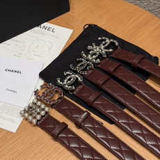 🥳集合对比图 香家✨ Leather Belt 30mm皮质腰带 进口胎羊皮与金属。热门菱格绗缝小牛皮,标志性双C扣,裙 🥳集合对比图 香家✨ Leather Belt 30mm皮质腰带 进口胎羊皮与金属。热门菱格绗缝小牛皮,标志性双C扣,裙