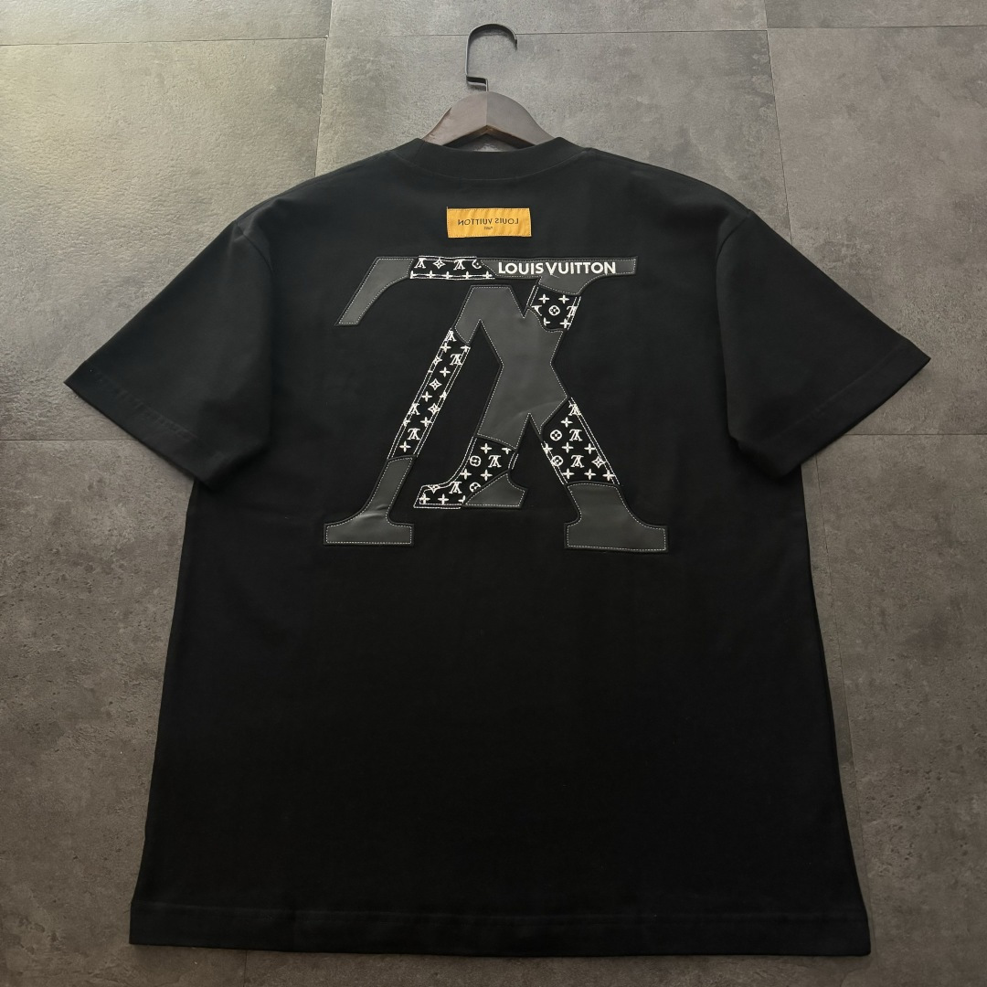 Alternative view of Louis Vuitton T-Shirt 07337