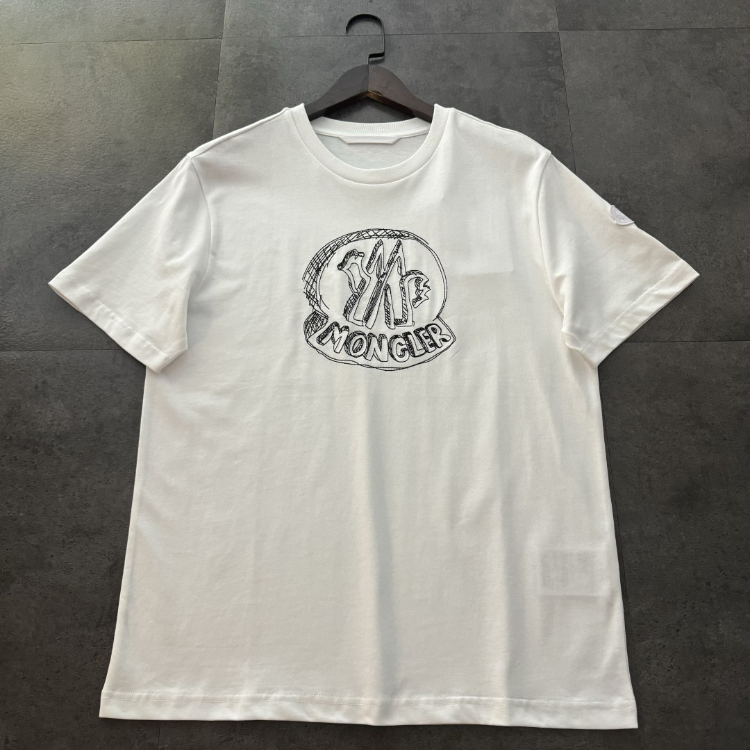 Moncler T-Shirt 00765