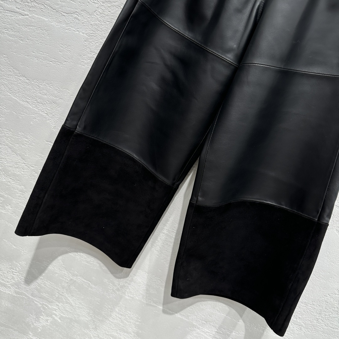 High-End Wide-Legged Suit with Deer Velvet Parchment, Exclusive Packaging, and Stylish Cut - 图片 3