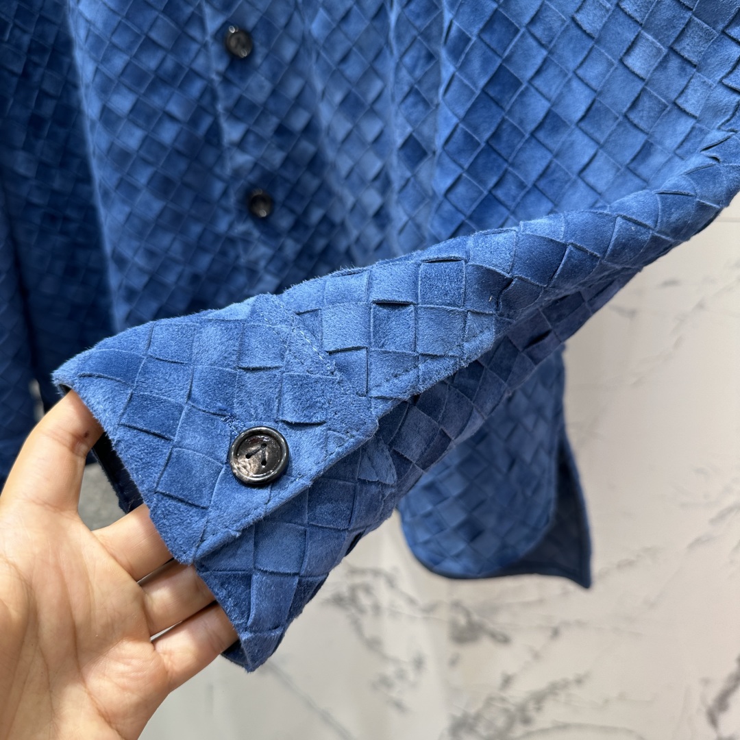 Luxury Goat Deer Velvet Shirt with Classic Collar – High-End Fashion Import - 图片 4