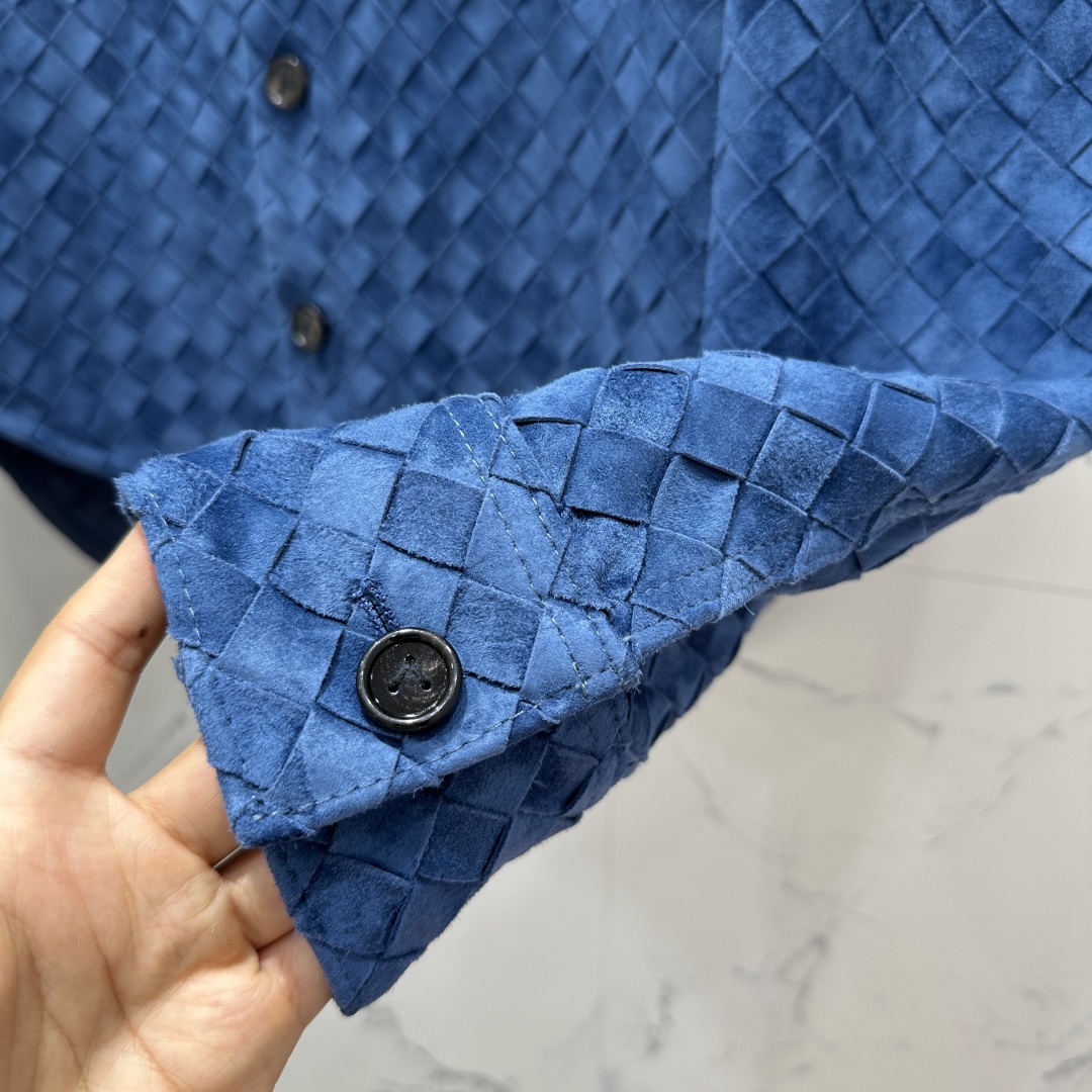 High-End Goat Deer Velvet Shirt with Classic Collar – Exclusive Import - 图片 4