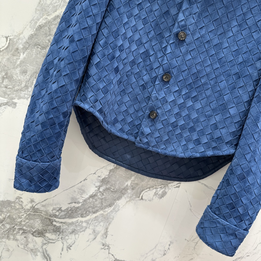 High-End Goat Deer Velvet Shirt with Classic Collar – Exclusive Import - 图片 3