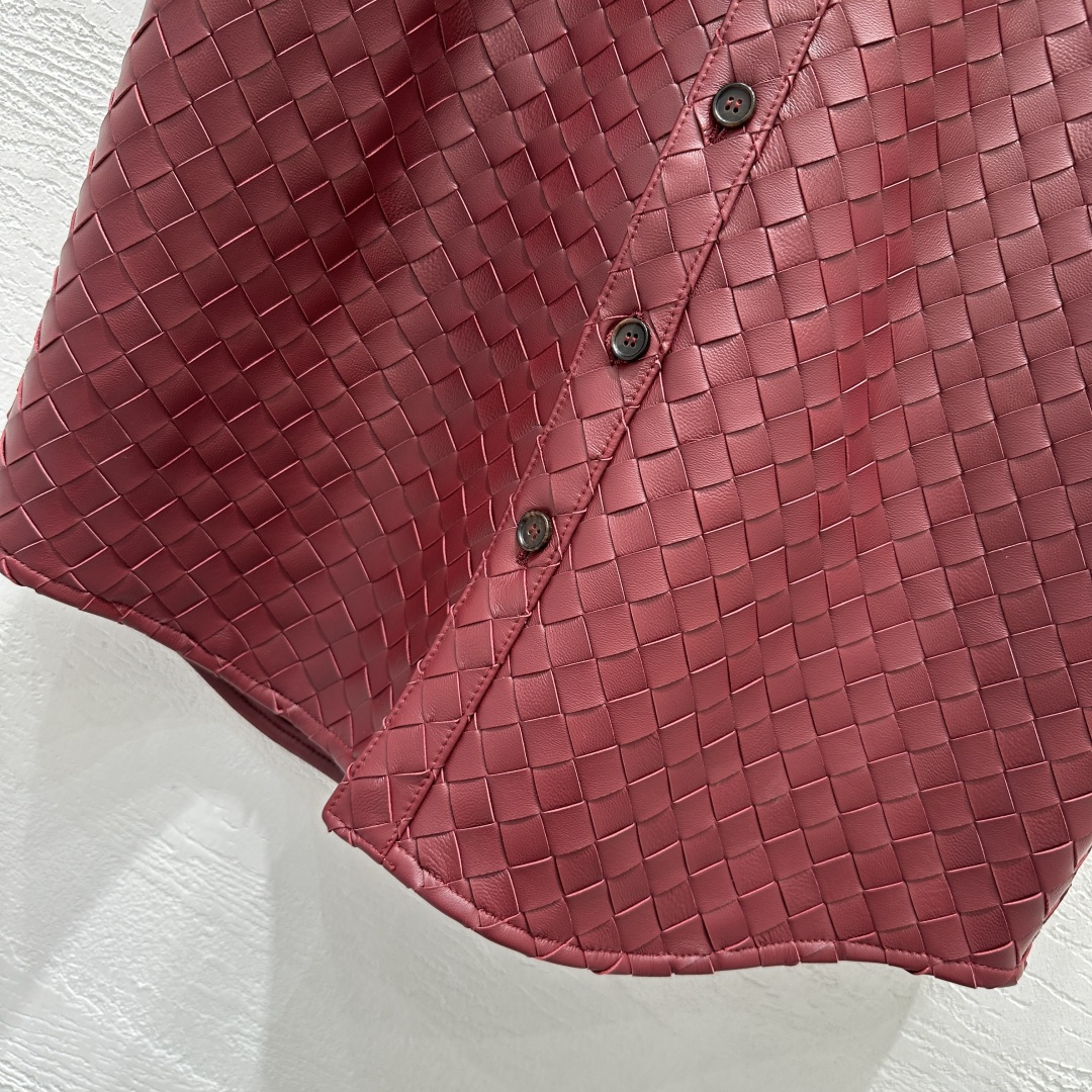 Bottega Veneta25 Sheep Skin Hand-Weaved Vest Collection: High-End Luxury Fashion - 图片 3