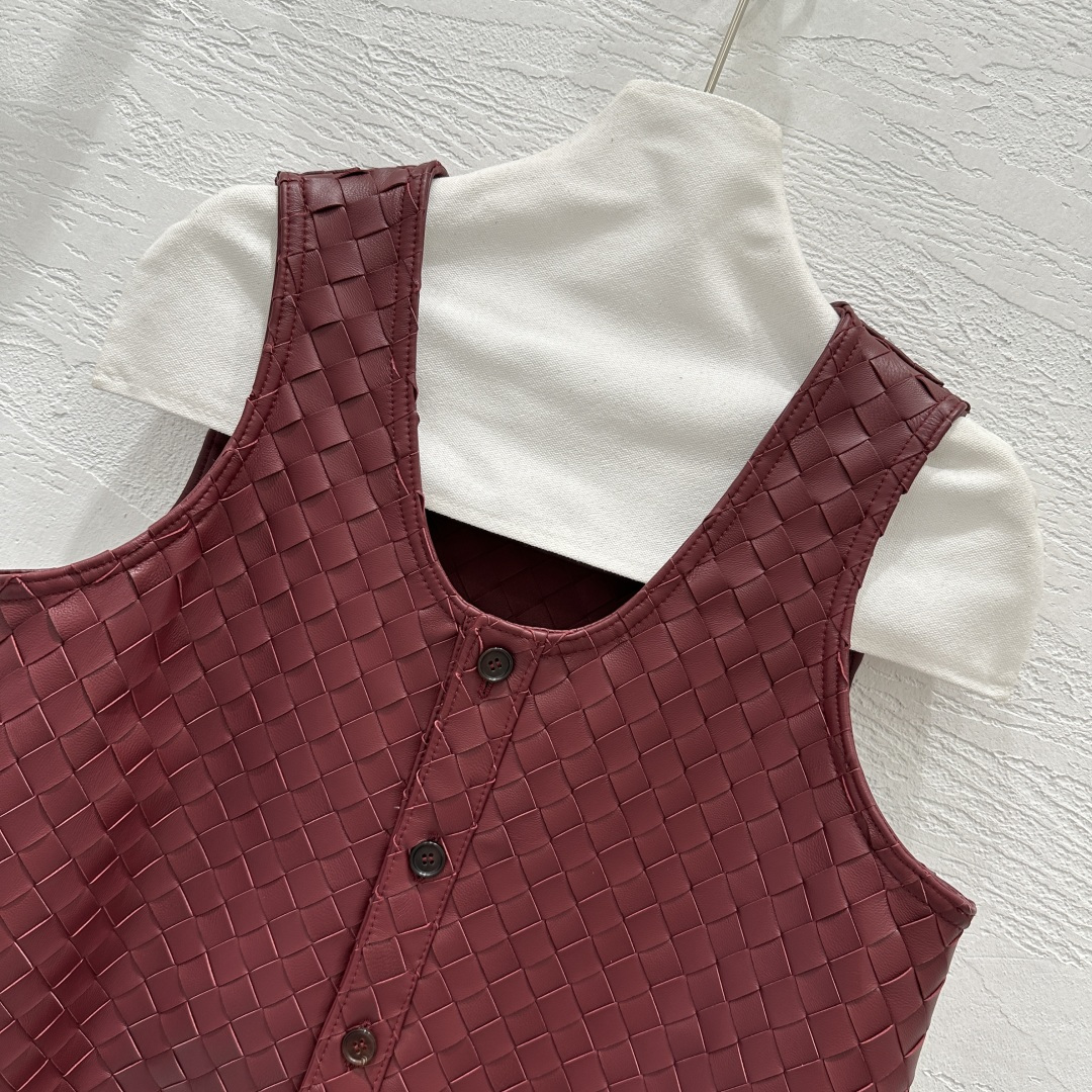 Bottega Veneta25 Sheep Skin Hand-Weaved Vest Collection: High-End Luxury Fashion - 图片 2