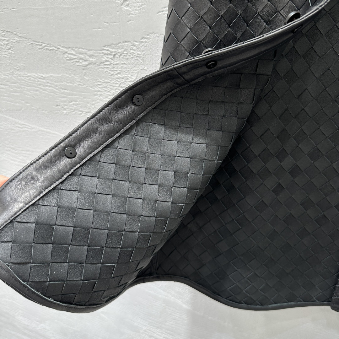 High-End Bot*ega Veneta Women’s Suit with Hand-Woven Vests – Top Quality Sheep Skin - 图片 8