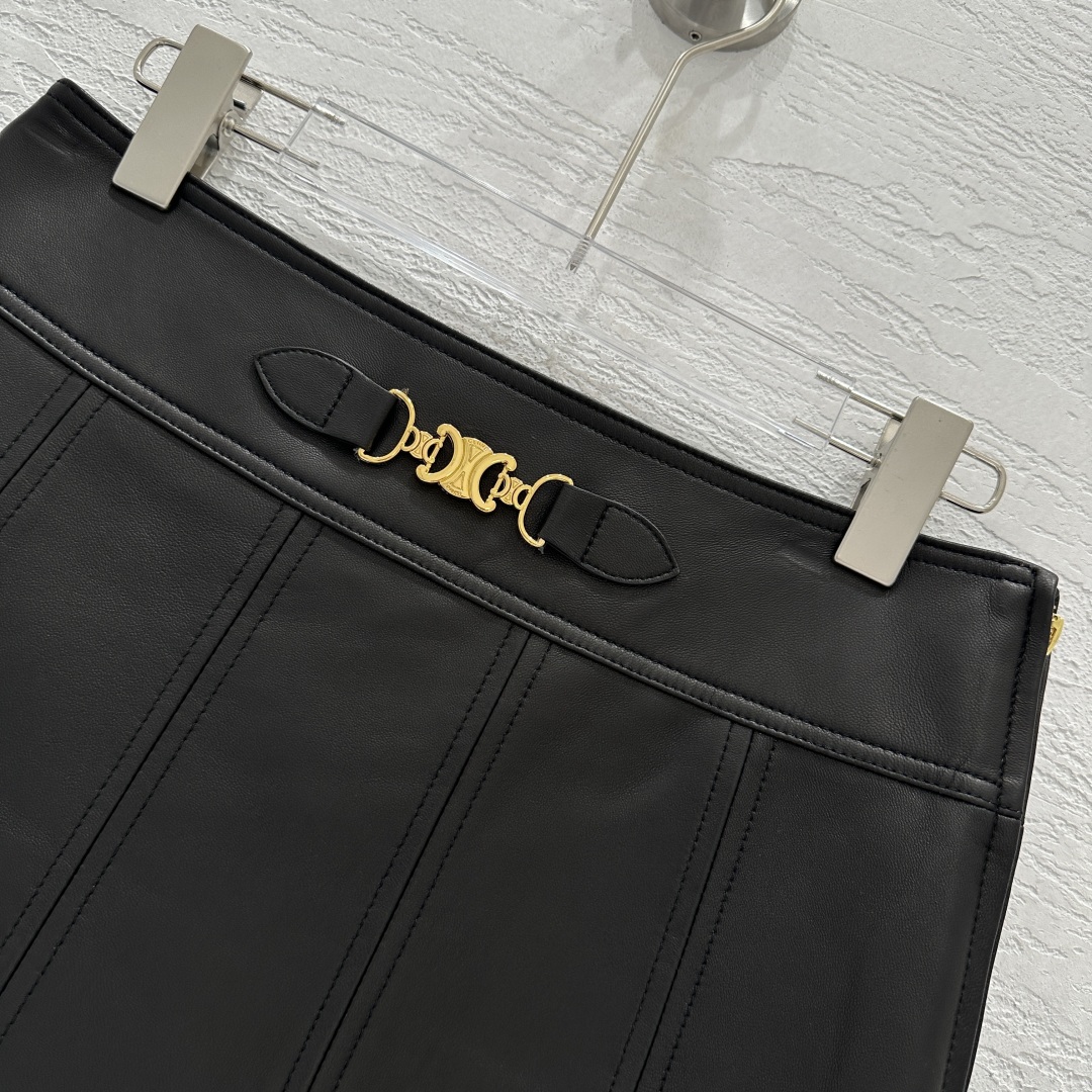 “Customized Sheep Skin Skirt: Elegant, Stylish, and High-Quality Import with 3D Cut-Out Design” - 图片 2