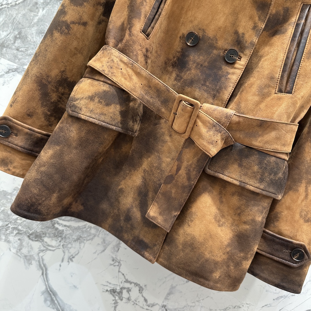 High-End Mium Fall Coat Jacket for Teens | Red-Brown Double-Buttoned Suit with Lambskin & Embroidery - 图片 3