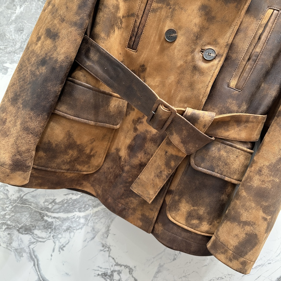 “First-Class Women’s Brown Suit Jacket with Exclusive Custom-Made Design | New Autumn Product | Miu Brand” - 图片 3