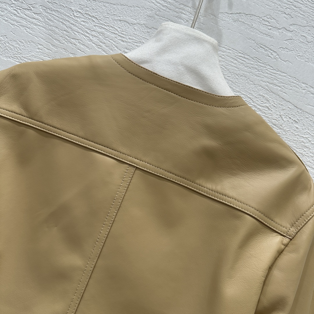 Title: High-Quality Retro Lamb Cortex Jacket Description: Exclusive Hermès25 jacket, handmade from New Zealand sheepskin. Retro style, dust-proof, in one-size-fits-all. - 图片 6