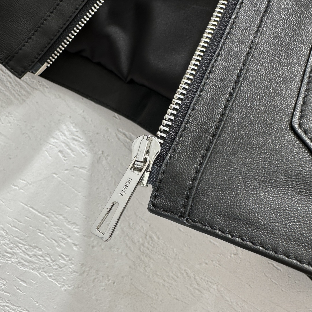 “High-Quality Lamb Cortex Bag with Dust-Proof Design for Fashionable Women – Handmade and Imported from New Zealand” - 图片 7