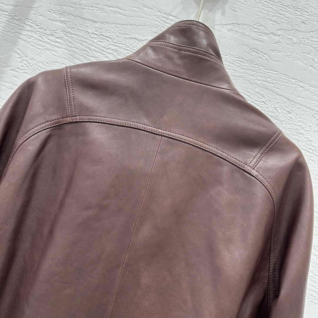 High-End Female Suit with Custom Sheepskin: Classic Style, High Quality, Autumn Collection, Three Sizes Available - 图片 6