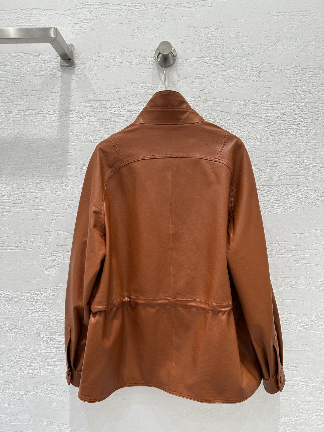 “Customizable Female Outfit P3072: Classic Style with Quality Details, Perfect for Autumn and Morning Wear” - 图片 5