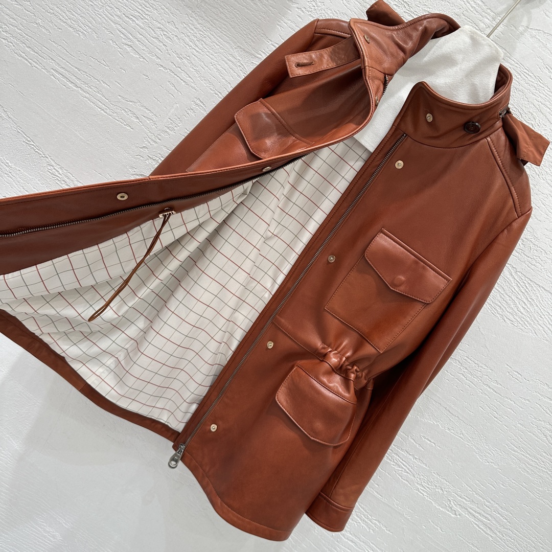 Stylish Custom-Made Women’s Coat with Removable Hats – Product Description and Specifications - 图片 7