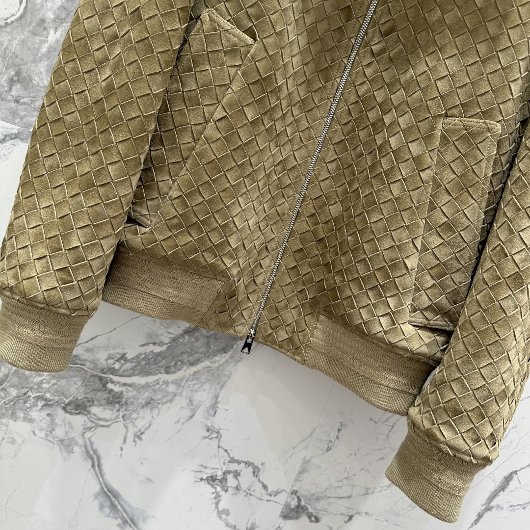 Bottega Veneta Suede Leather Jacket, Hand-Woven, Fall 2025 Collection, Unisex 4 cmp i1754546007247 535 0 2