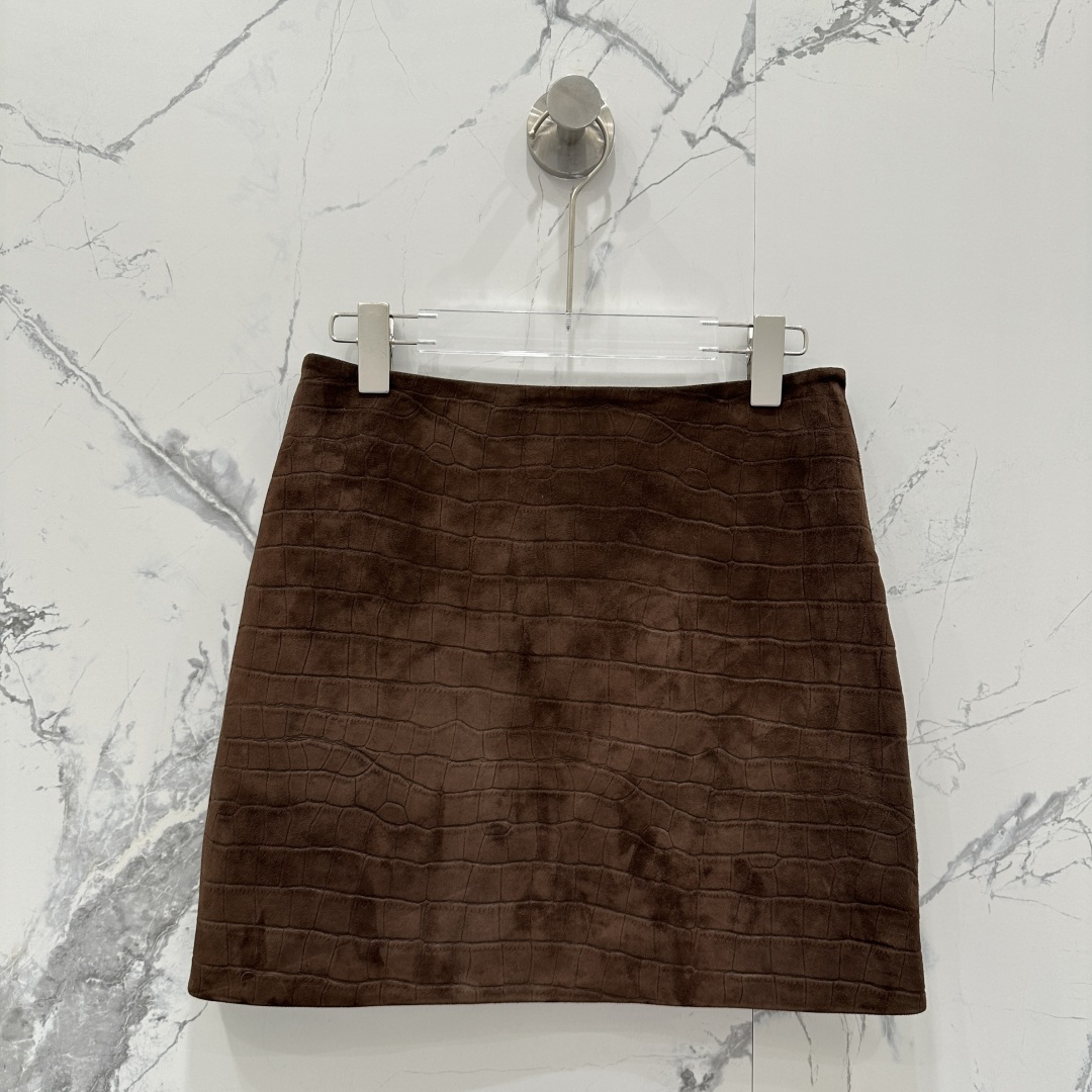 “High-Quality Velvet Dust-Proof Bag: Essential Fashion Item for Sweet Girls” - 图片 1