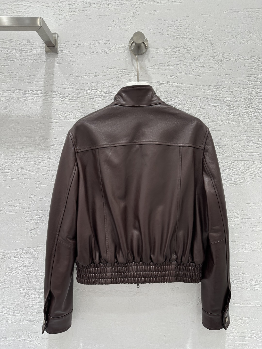 Title: P2280 Celi*e 25 Dust-Proof Bag Sheep Hide Corset Coat Summary: High-end quality retro-American design with soft sheep hide and classic style. - 图片 6