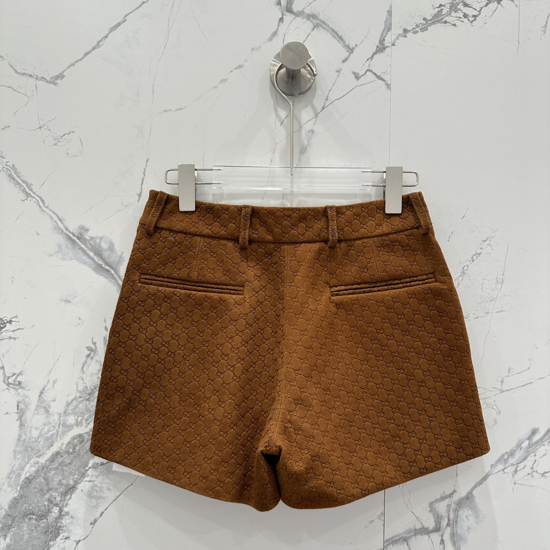 Fashionable P120 high-end single-quality coat for a stylish girl. Features dust-proof bag, deer velvet, and slim fit. - 图片 7