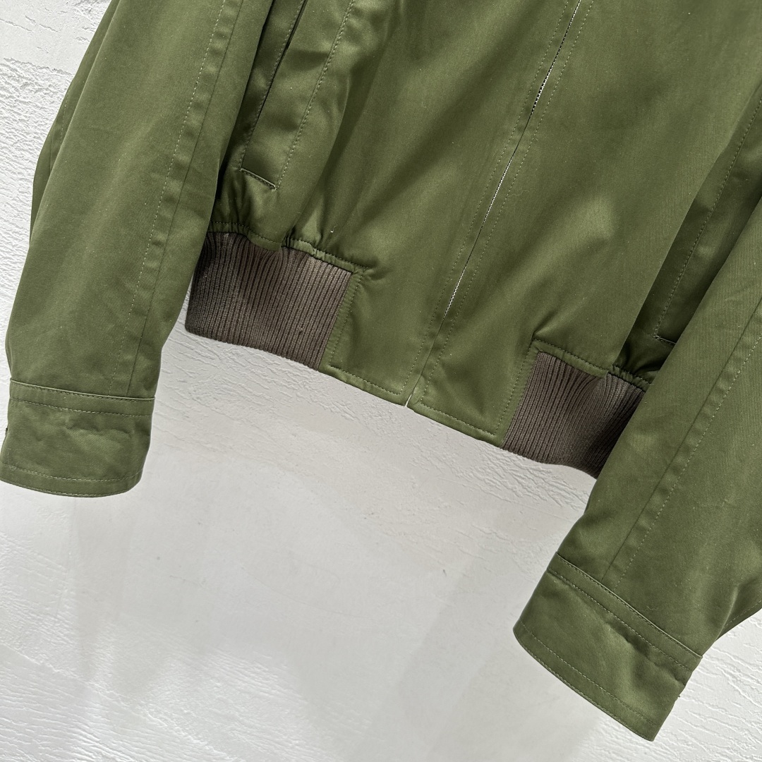 Bottega Veneta Woven Leather Collar Jacket - Early Autumn Collection 4 cmp i1754806567227 7814 0 2