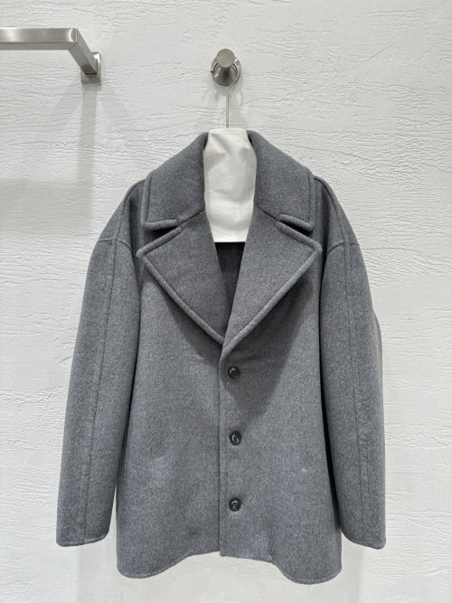 Loewe Single-Breasted Wool-Blend Blazer, Relaxed Fit, Autumn Collection 1 Loewe Single-Breasted Wool-Blend Blazer, Relaxed Fit, Autumn Collection