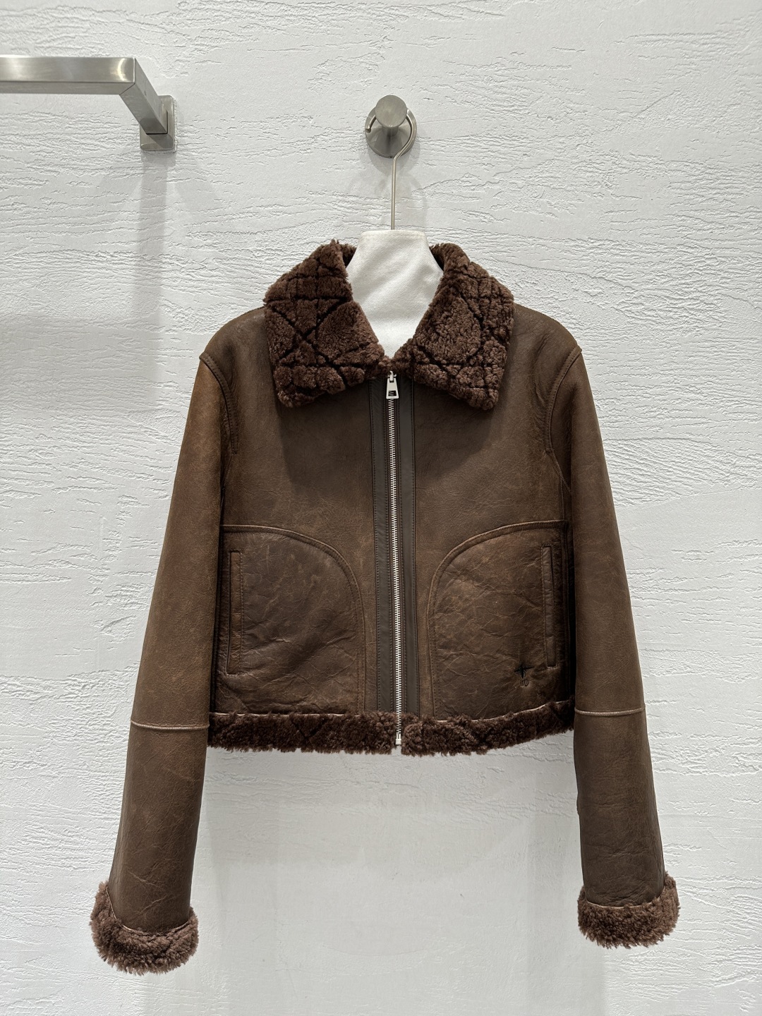 Dior Fall/Winter Short Jacket with Shearling Collar and Cannage Stitching