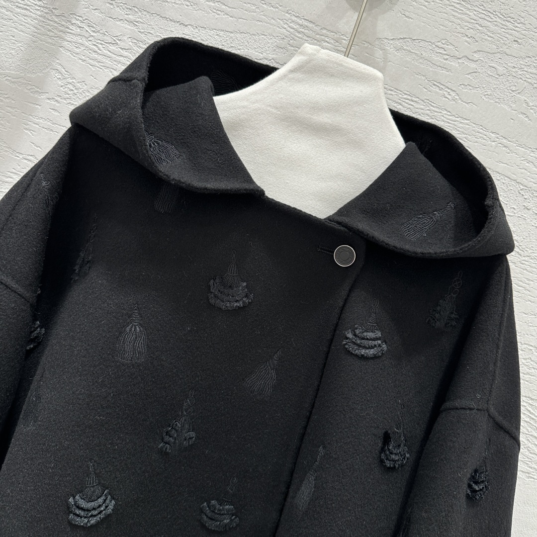 Elegant Women's Black Wool-Blend Hooded Short Coat With Embroidery 3 cmp i1758018521353 6341 0 1