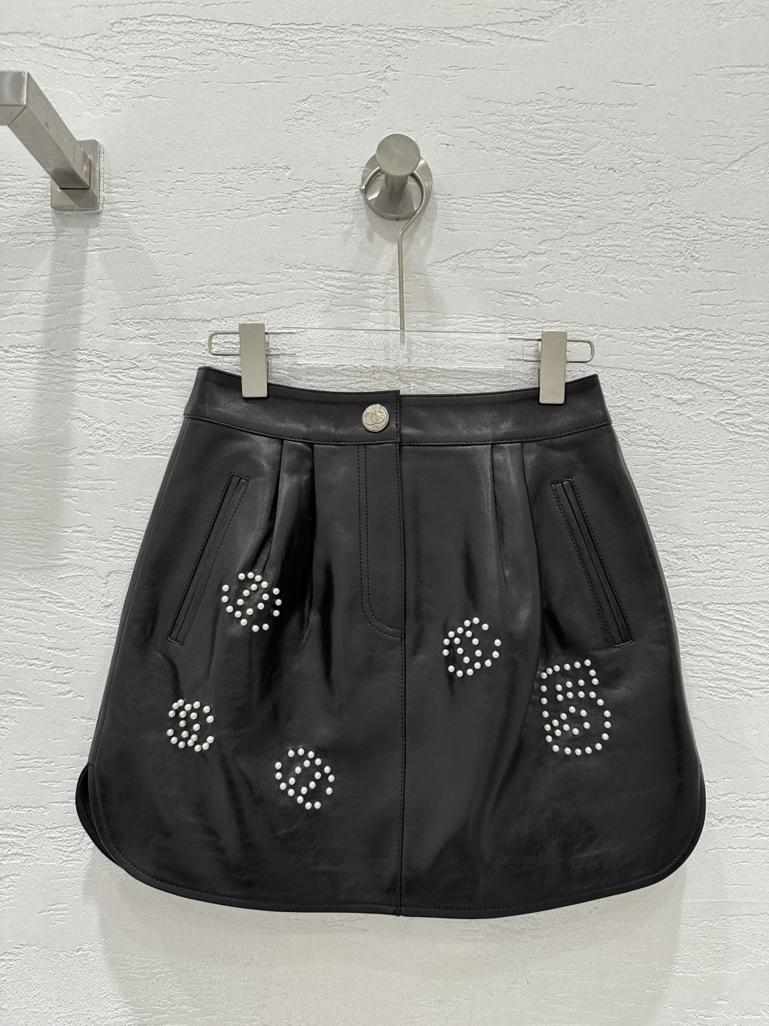 NO:870560,Size M waist 70, hip 92, skirt length 41., Chanel-clothing, chanel, skirts,19860909M码腰围70,臀围92,裙长41.,香奈儿-服装,chanel,skirts,,Women's clothing