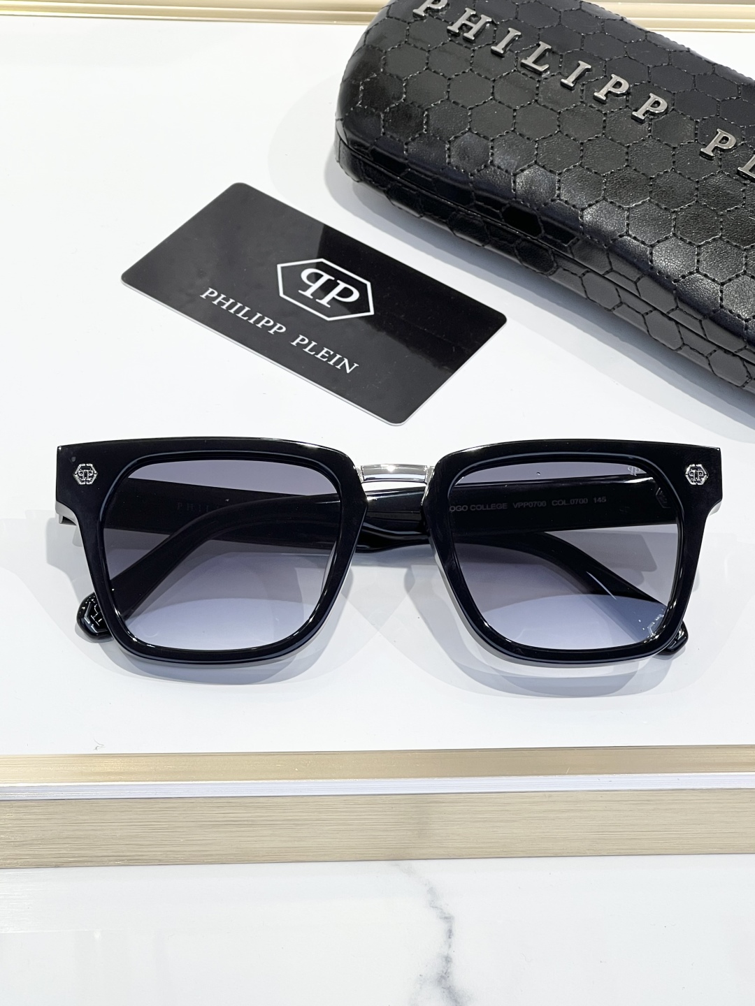 
PHILIPP PLEI*菲利普·普莱恩 官网同步
定制板料 原版铸件 每个细节处理到位
TOP QU