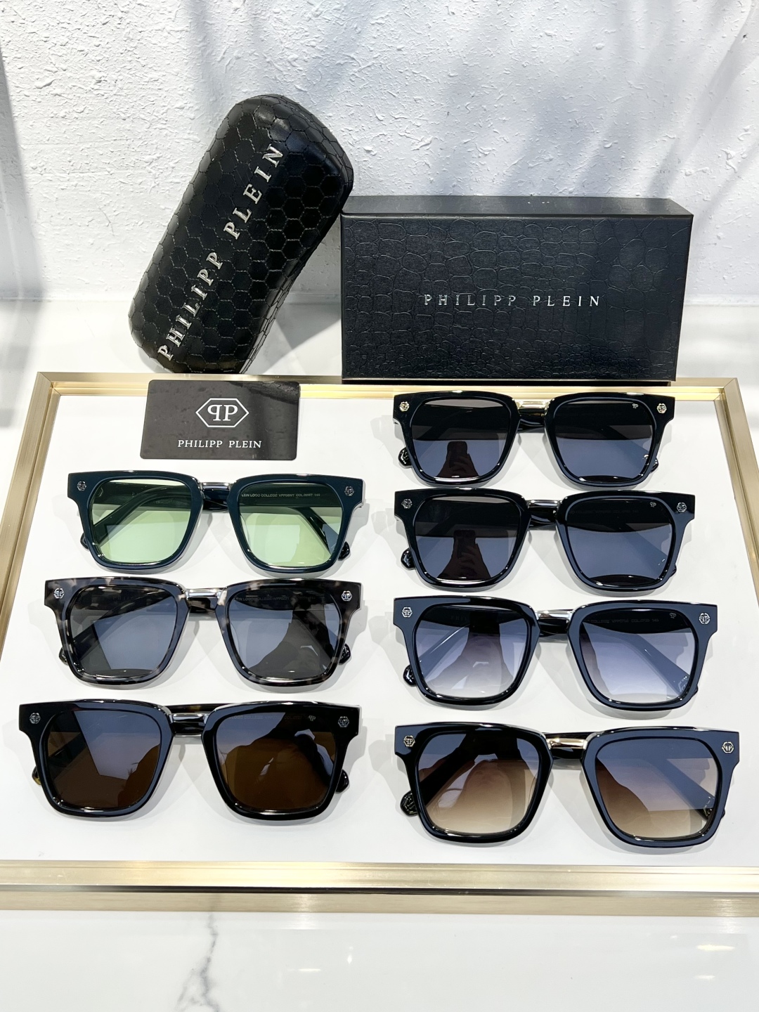 
PHILIPP PLEI*菲利普·普莱恩 官网同步
定制板料 原版铸件 每个细节处理到位
TOP QU