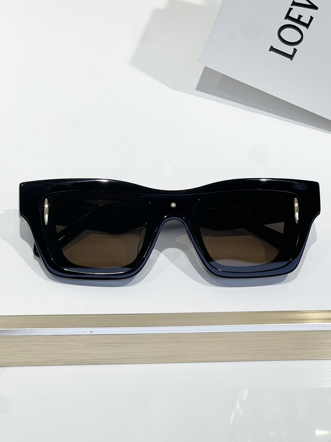 
LOEW*
MOD：LW40141I
Size：58口25 145🐭

