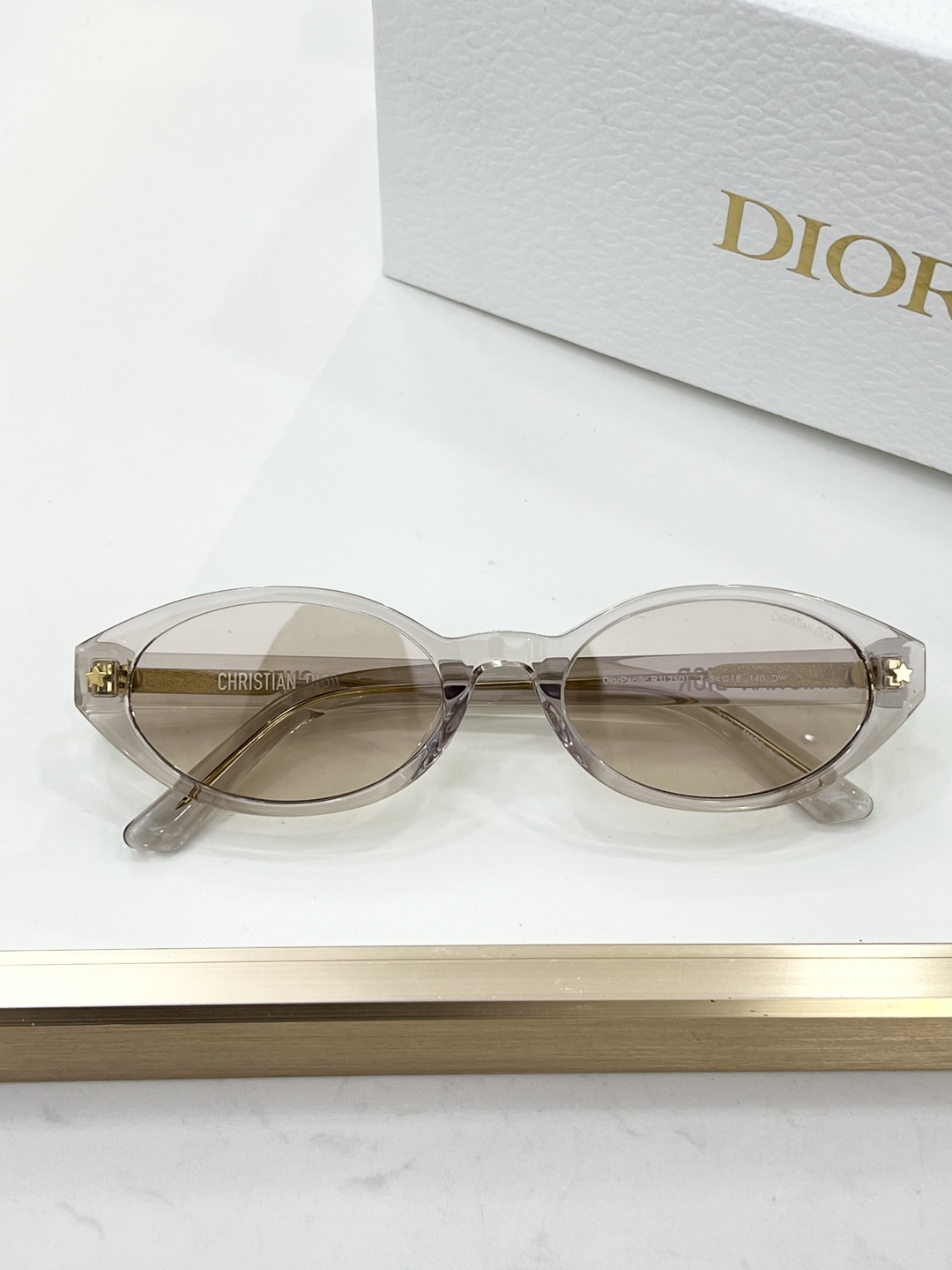
DIO*
MODEL DiorPacific R1I
SIZE：54口18-140🦉
