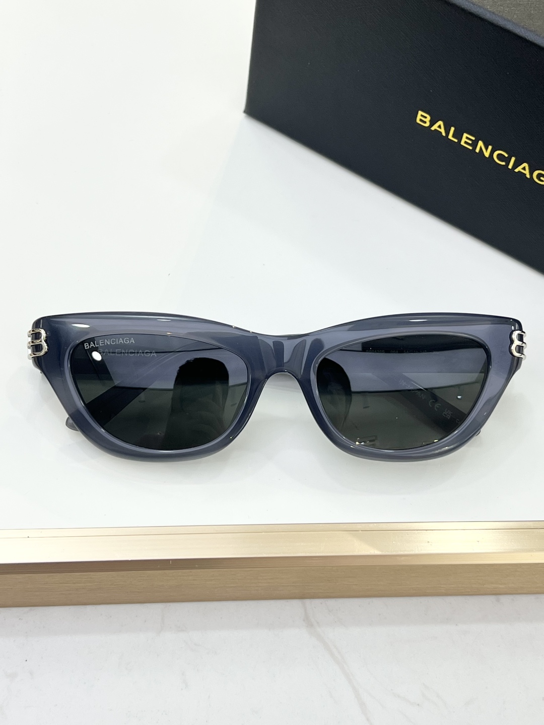 
BALENCIAG*
MODEL：BB0430S
SIZE：54口19-140🦖
